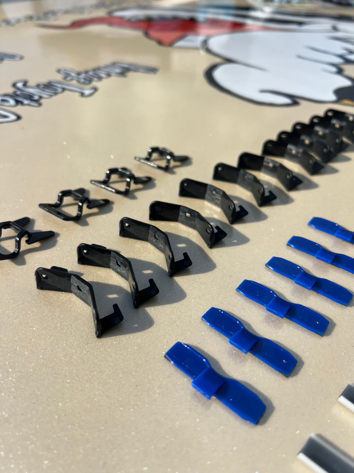 NEW Windshield Chrome Molding Clip Set – 84–88 Pickup / 84–89 4Runner