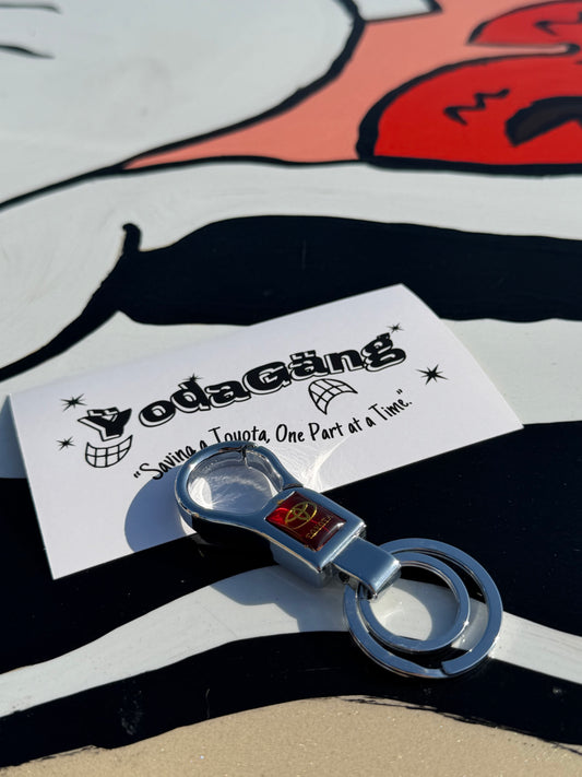 🔑 Toyota Vintage-Style Keychain – Blue & Red